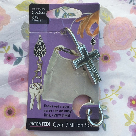 Silver Tone Cross Key Holder, The Original Finders Key Purse - Picture 2 of 3
